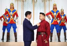 ЕТГ: Кино урлаг үүсэж хөгжсөний 90 жилийн ойг тохиолдуулан төрийн дээд цол олголоо