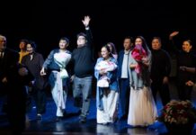 “Орфей” театрын “Амьдрахуй” жүжиг Тувагийн Үндэсний их театрын тайзнаа тоглогдож байна