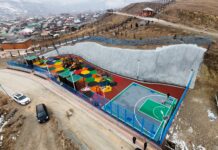 НИЙСЛЭЛ: Гурван байршилд 3×3 сагсан бөмбөгийн талбай байгуулжээ