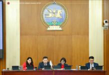 МАН: ТБХ: Төсвийн тухай хуулийн төслүүдийн гурав дахь хэлэлцүүлгийг хийлээ