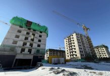 НИЙСЛЭЛ: Баянголын амны 2007 айлын орон сууцны төслийн барилга угсралтын ажлын явц 25 хувьтай үргэлжилж байна