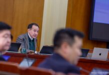 ХЗБХ: Гэр бүлийн тухай болон Гэр бүлийн хэрэг шүүхэд хянан шийдвэрлэх тухай хуулийн төслүүдийг хэлэлцэхийг дэмжлээ