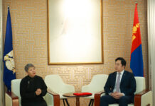 НИТХ-ын дарга А.Баяр өсвөрийн хийлчдийг хүлээн авч уулзлаа