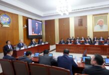 ШАДАР САЙД: Засгийн газрын гишүүд, аймаг, нийслэлийн ИТХ-ын дарга, Засаг дарга нарын нэгдсэн уулзалт Төрийн ордонд болж байна