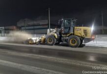 СХД: Дүүргийн хэмжээнд зам талбайн цэвэрлэгээнд нийт 14 тн давс, 83 тн бодис, 20 тн дайрга цацжээ