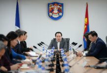 НИТХ-ын зам тээвэр, хөдөлгөөн зохицуулалтын хороо болон бүсчилсэн хөгжлийн хороо хуралджээ