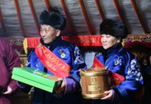 Хулд сумын Шувуутай багийн малчин Х.Баярсайхан “Улсын аварга малчин”-аар шалгарлаа