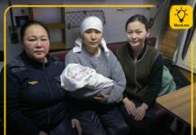 Битүүний өдөр Сэлэнгэ аймгийн шаамар сумаас 7-р вагонд суусан зорчигч амаржиж, УБТЗ-ын хамт олон эх барьжээ