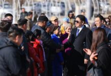 ЕТГ: Ерөнхийлөгч У.Хүрэлсүх баруун бүсийн тулгуур төв Ховд аймгийн иргэдтэй уулзлаа