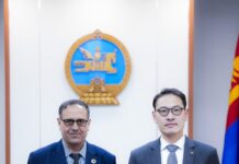 ЭМЯ: Эрүүл мэндийн сайд Э.Батшугар НҮБ-ын Хүн амын сангийн Монгол Улс дахь оффисын тэргүүнийг хүлээн авч уулзлаа