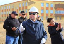 УИХ-ын гишүүн Ц.Мөнхбат Дорноговь аймгийн Айраг суманд баригдах 320 хүний суудалтай Соёлын төвийн барилгын шав тавих ёслолд оролцлоо