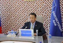 Л.Энх-Амгалан Боловсролын сайд: Багшийн ачааллаас эхэлж чөлөөлье