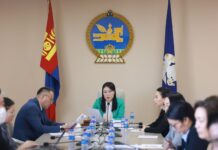 НИТХ: Засаглал, эрх зүйн хороо хуралдаж 8 асуудал хэлэлцлээ