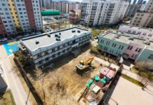 НИЙСЛЭЛ: Баянзүрх дүүргийн 18 дугаар хороонд 150 хүүхдийн ортой цэцэрлэгийн өргөтгөлийн барилга угсралтын ажил үргэлжилж байна