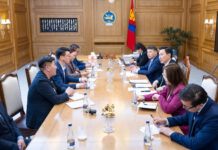ЗГ: Улсын төсвийн төслийг боловсруулахад Үйлдвэрчний эвлэлийн санал, байр суурийг тусгаж ажиллахыг Засгийн газрын гишүүдэд үүрэг болгов