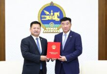 УИХ: Газрын тухай хуульд нэмэлт, өөрчлөлт оруулах тухай хуулийн төсөл өргөн мэдүүллээ
