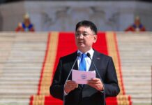 ЕТГ: “Төрийн далбааны өдөр”-т зориулсан цэргийн ёслолын жагсаал боллоо