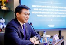 С.Амарсайхан: Хар тамхитай тэмцэх албанд тоног төхөөрөмж гардуулж өглөө