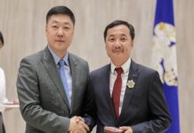 НИТХ: Барилга, хот байгуулалтын салбарын 100 жилийн ойг тохиолдуулан төрийн одон, медаль гардууллаа