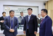 УИХ: УИХ-ын дарга С.Бямбацогт Гэр бүл, хүүхдийн хэргийн дагнасан шүүхийн нээлтэд оролцлоо